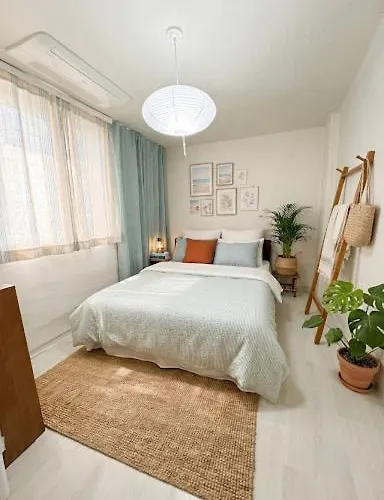 아파트 Mapo 1f, Modern Hinoki-wood Hanok 2rm , 3bed