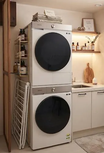 Mapo 1f, Modern Hinoki-wood Hanok 2rm , 3bed 아파트 서울특별시