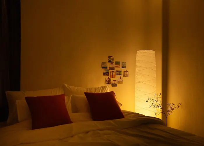 Mapo 1f, Modern Hinoki-wood Hanok 2rm , 3bed *